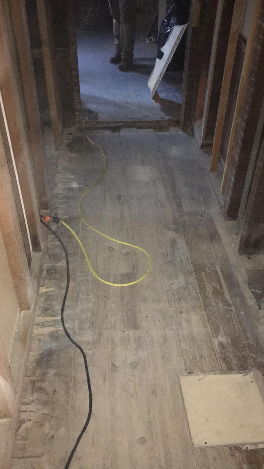 Brett S. - Edgewater, NJ - Water Damage